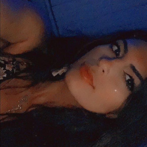 Meet your Posher, Hazel - Picture 1 of 1